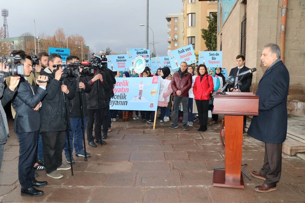 “Öncelik Hayatın, Öncelik Yayanın” Uygulaması Konya’da da Başladı 5