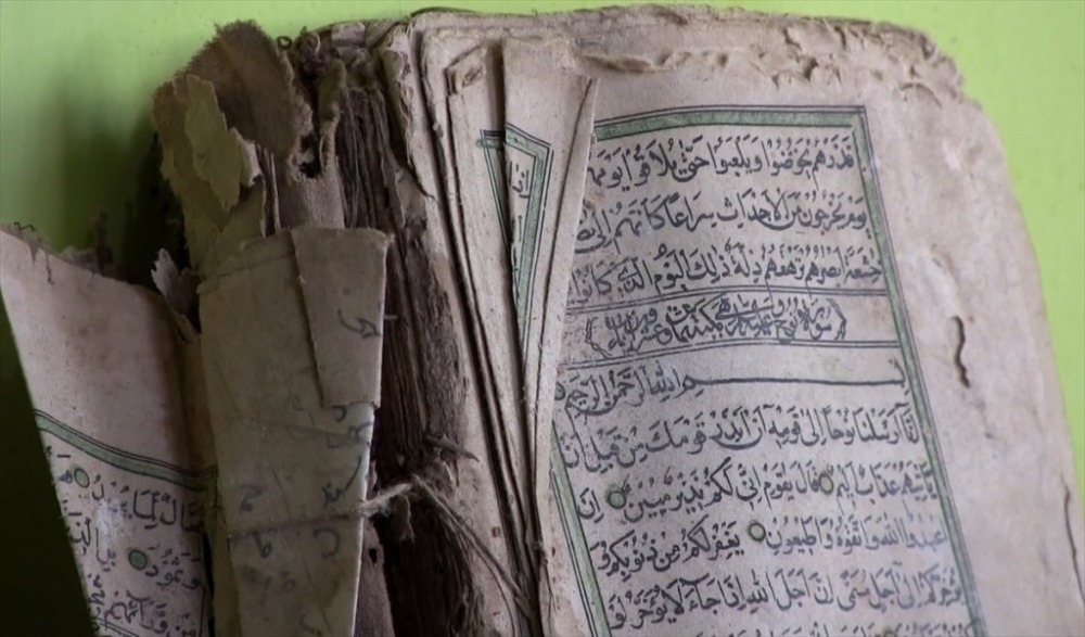 Konya'da Dedelerinden Kalan Sandıktan 400 Yıllık Tarih Çıktı 11