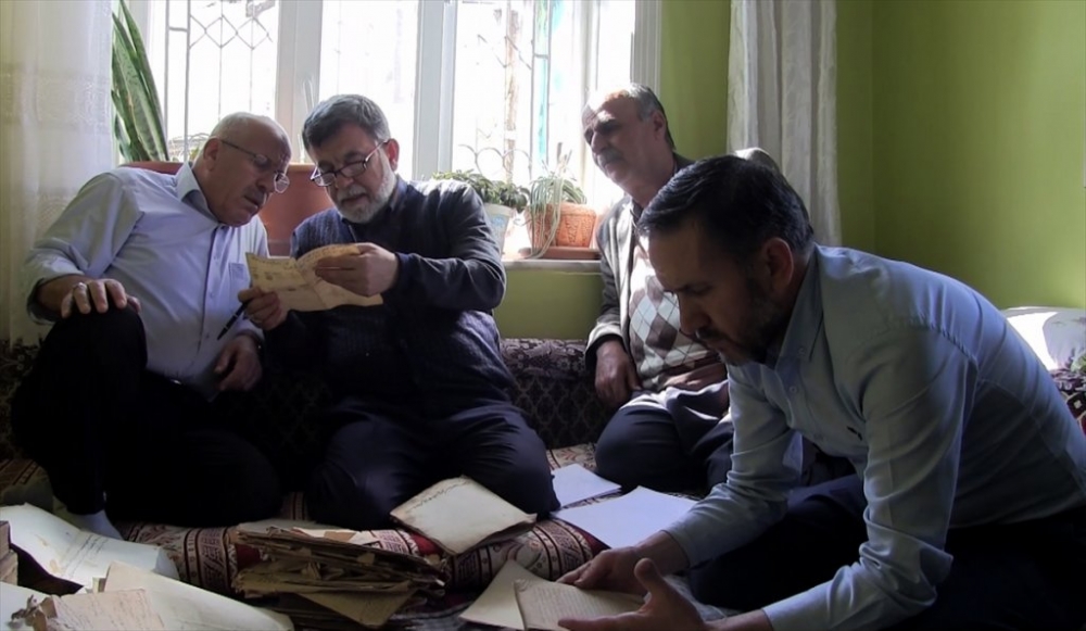 Konya'da Dedelerinden Kalan Sandıktan 400 Yıllık Tarih Çıktı 6