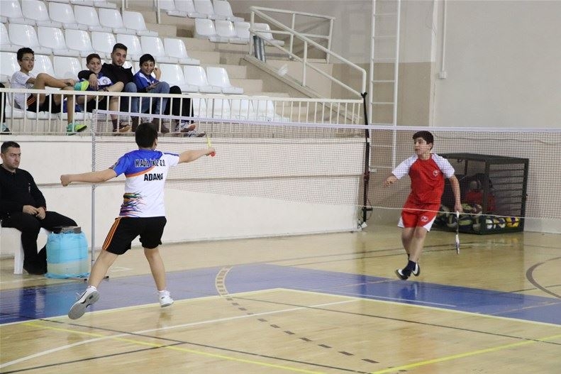 Analig Badmintonda Yarı Finale Çıkan Takımlar Belli Oldu 18