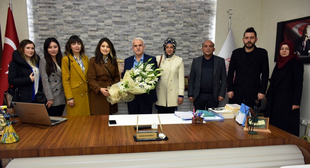 Özel Eğitim Uygulama Okulu Yönetici ve Öğretmenlerinden Mevlüt Kuntoğlu' 4