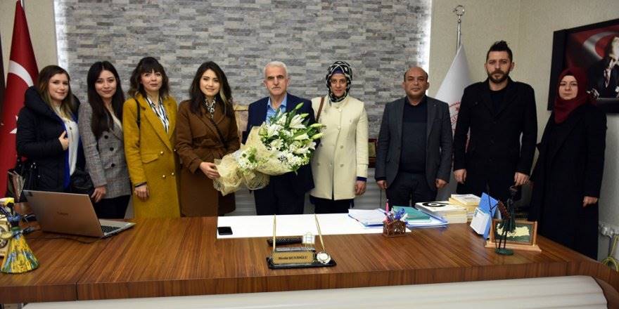 Özel Eğitim Uygulama Okulu Yönetici ve Öğretmenlerinden Mevlüt Kuntoğlu'