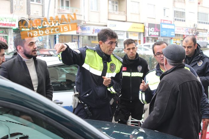 Karaman'da Motosiklet Yayaya Çarptı 11