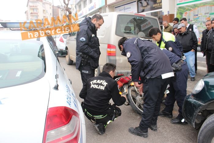 Karaman'da Motosiklet Yayaya Çarptı 6