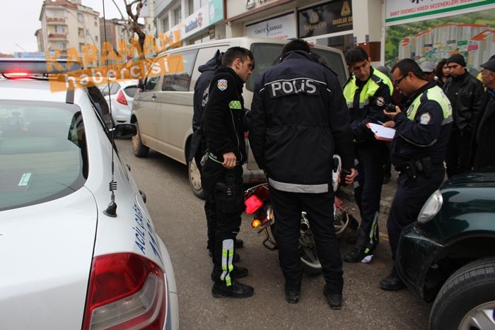Karaman'da Motosiklet Yayaya Çarptı 7