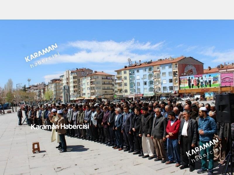 Karaman'da Suriye'de Ölenler İçin Gıyabi Cenaze Namazı 8