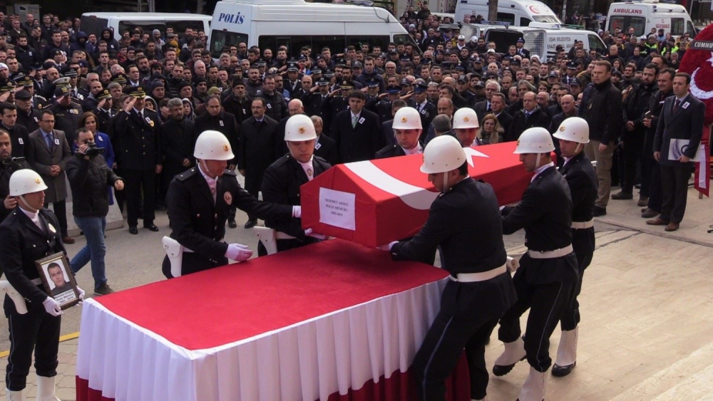 Konyalı Şehit Polis Son Yolculuğuna Uğurlandı 3