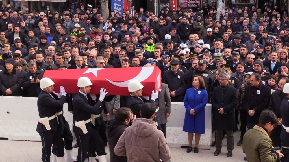 Konyalı Şehit Polis Son Yolculuğuna Uğurlandı 4
