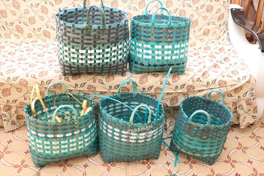 Atık Malzemeden Çanta Yapıp Karamanlılara Satıyor 7