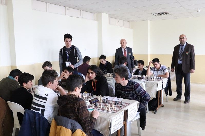 Karaman'da Satranç Müsabakaları Sona Erdi 7