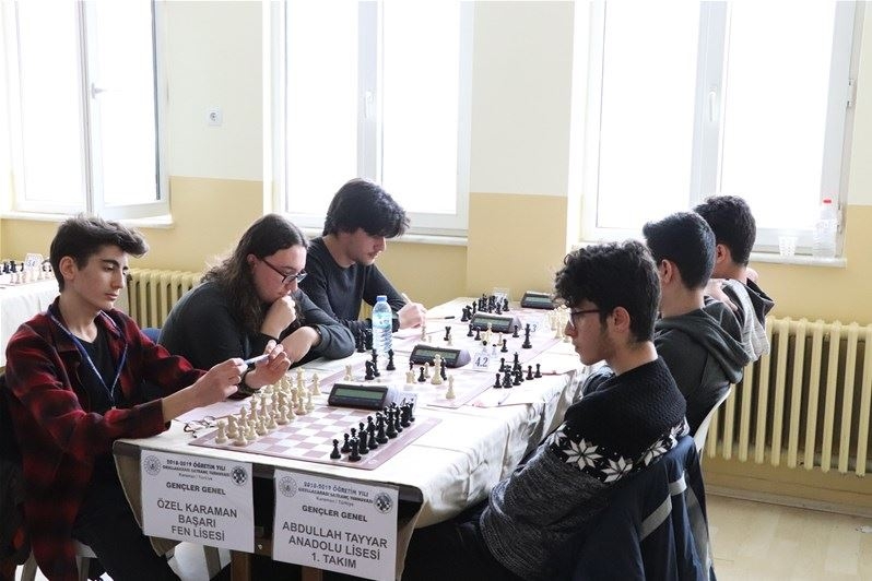 Karaman'da Satranç Müsabakaları Sona Erdi 8
