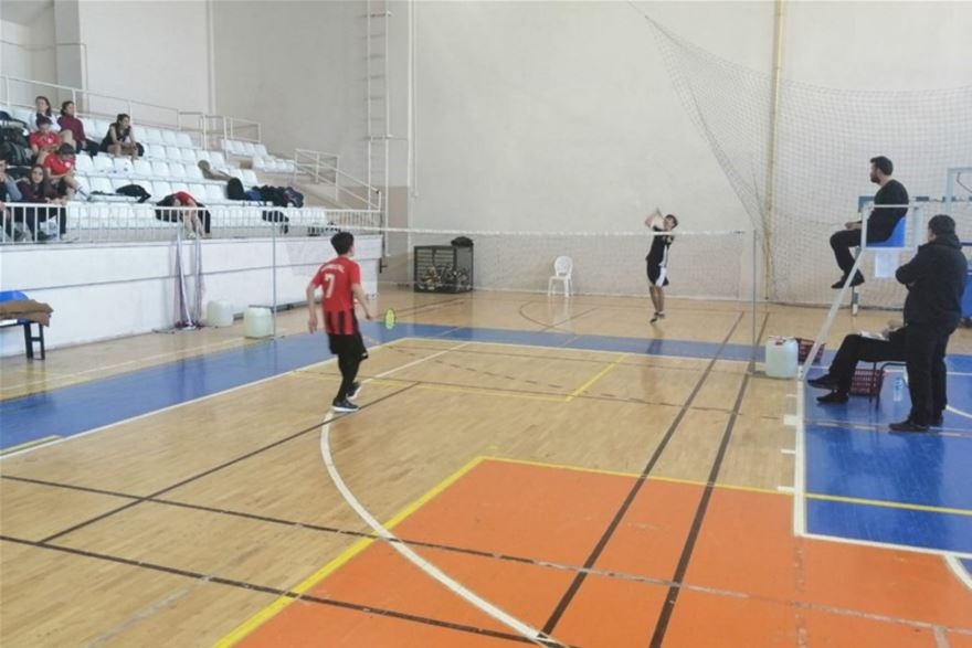 Karaman'da Gençler Badminton İl Birinciliği Müsabakaları Sona Erdi 2