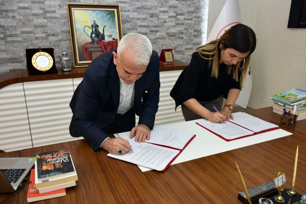 Karaman'da ‘Bilinçli Tüketiyorum, Hakkımı Biliyorum’ Protokolünün İmzala 1