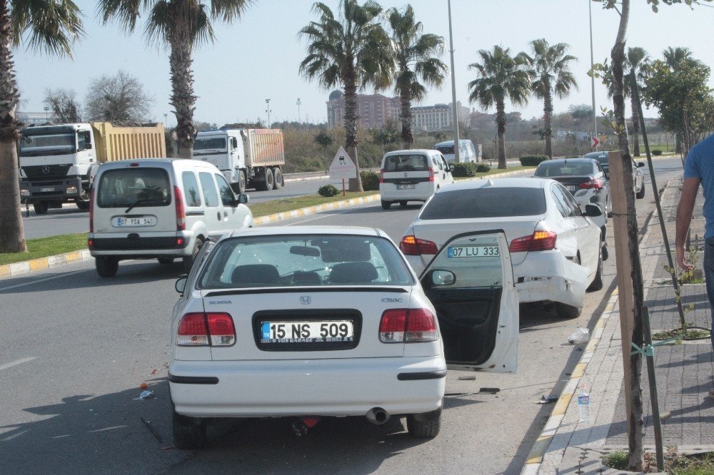 Antalya’da Trafik Kazası 1