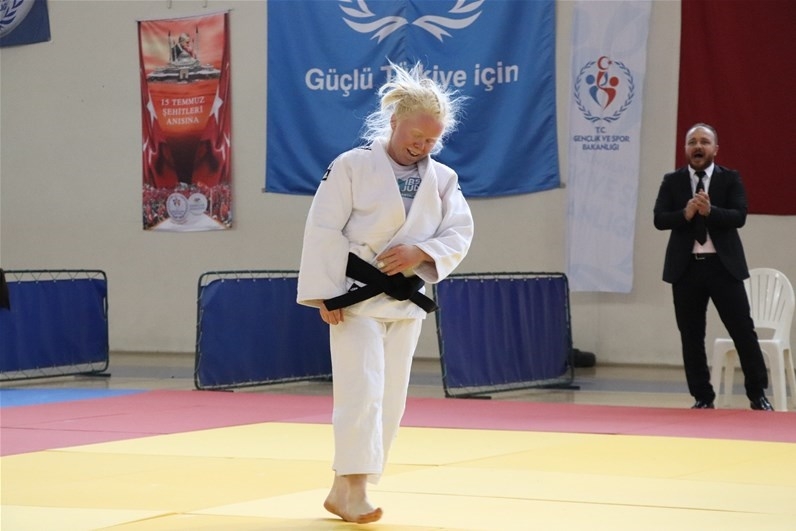 Türkiye Görme Engelliler Judo Şampiyonası Sona Erdi 4