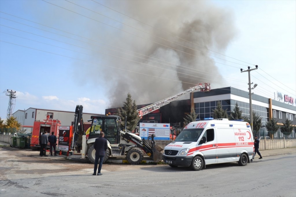 Aksaray’da Fabrika Yangını 3