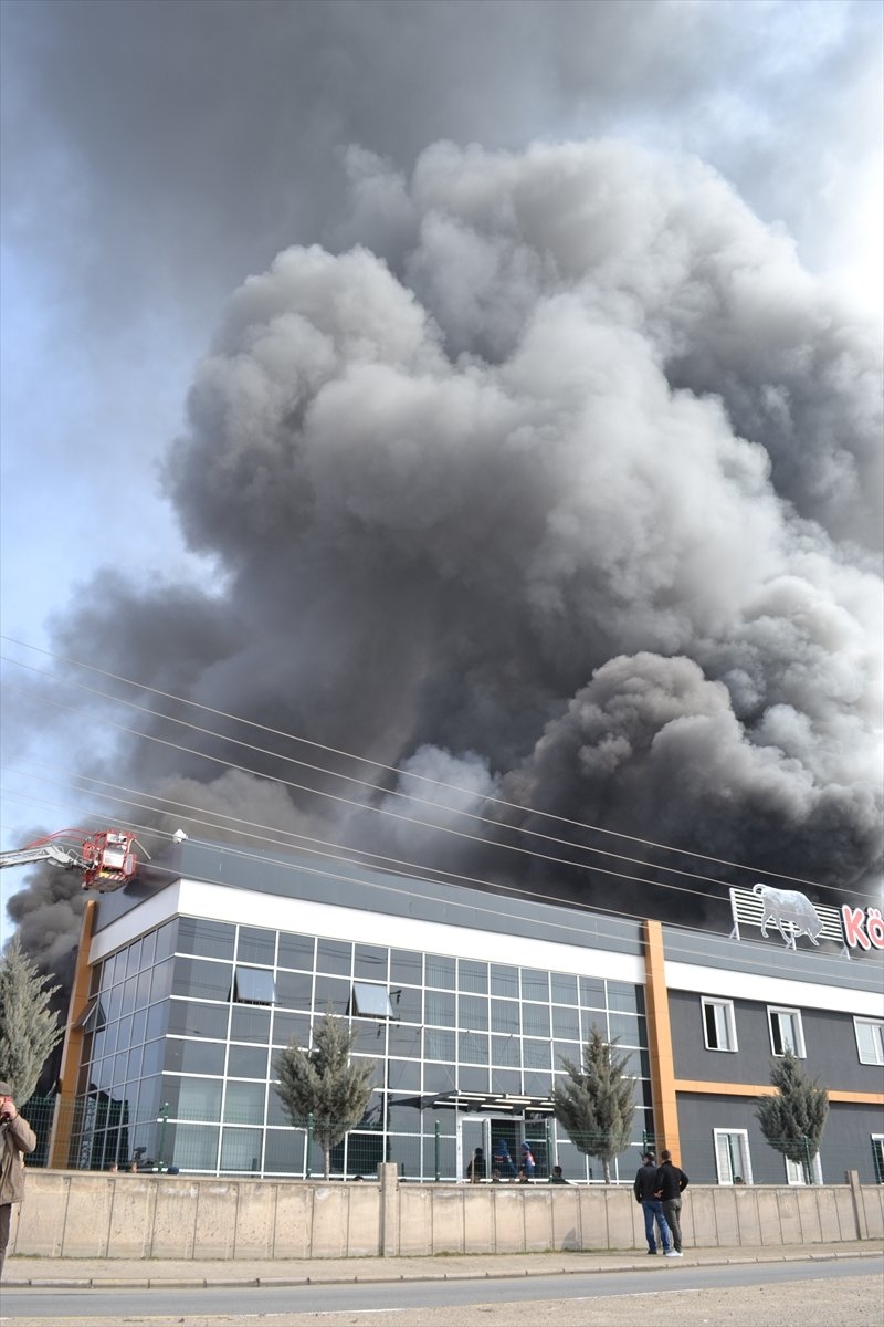 Aksaray’da Fabrika Yangını 6