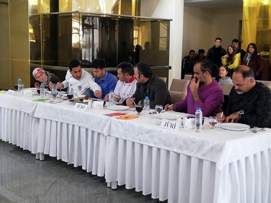 Karaman Hatuniye Mesleki ve Teknik Anadolu Lisesinde Lezzetler Yarıştı 5