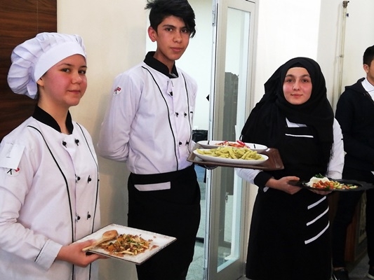 Karaman Hatuniye Mesleki ve Teknik Anadolu Lisesinde Lezzetler Yarıştı 7