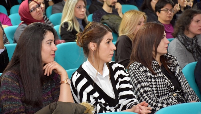 Prof. Dr. Necati Cemaloğlu Karaman'da Konferans Verdi 14