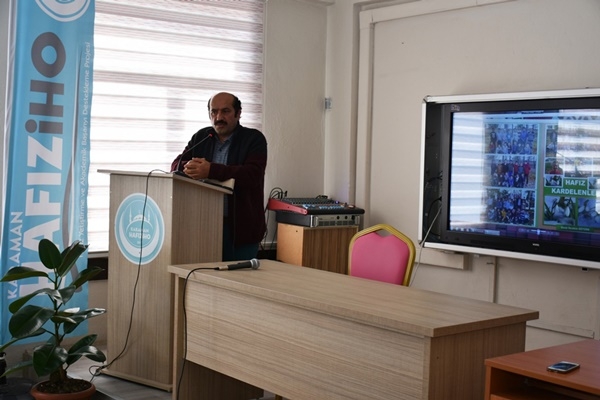 Karaman Hafız İmam Hatip Ortaokulunda Tanıtım Toplantısı 7
