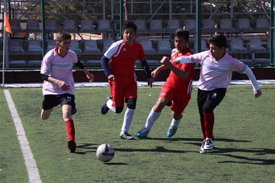 Karaman Okullar Arası Futbol Müsabakalarında Heyecan Devam Ediyor 18