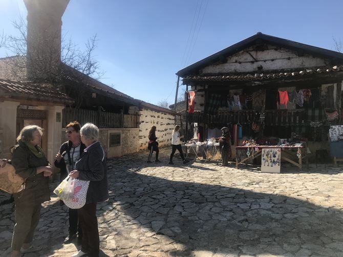 800 Yıllık Sarıhacılar Köyü Turistlerin Gözdesi 9