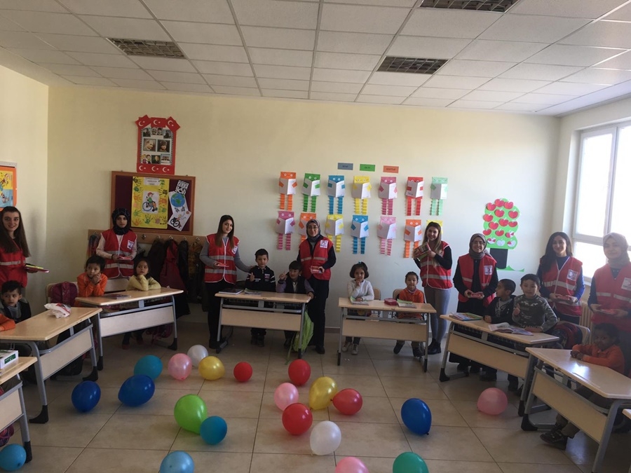 KMÜ Öğrencilerinden Yardım Kampanyası 3