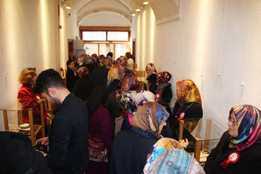 Karaman'da Kadınlar Gününe Özel Sergi Açıldı 8