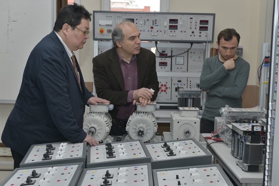 Teknoloji Devi Mitsubishi Electric KMÜ'yü Ziyaret Etti 4
