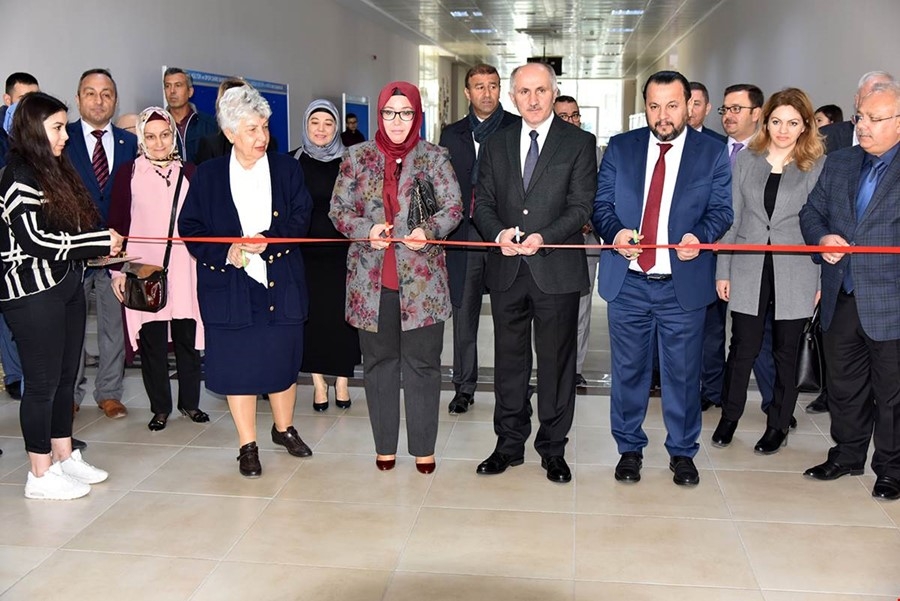 Karaman'da 8 Mart Çeşitli Etkinliklerle Kutlanıyor 11