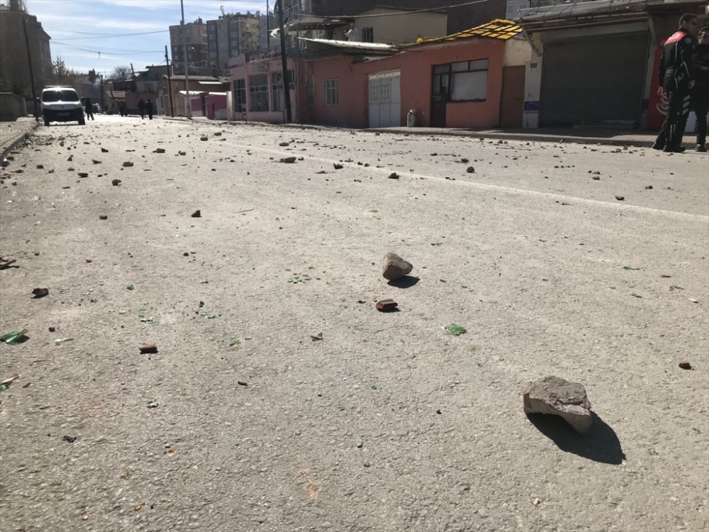 Konya'da Taşlı Kavga 3