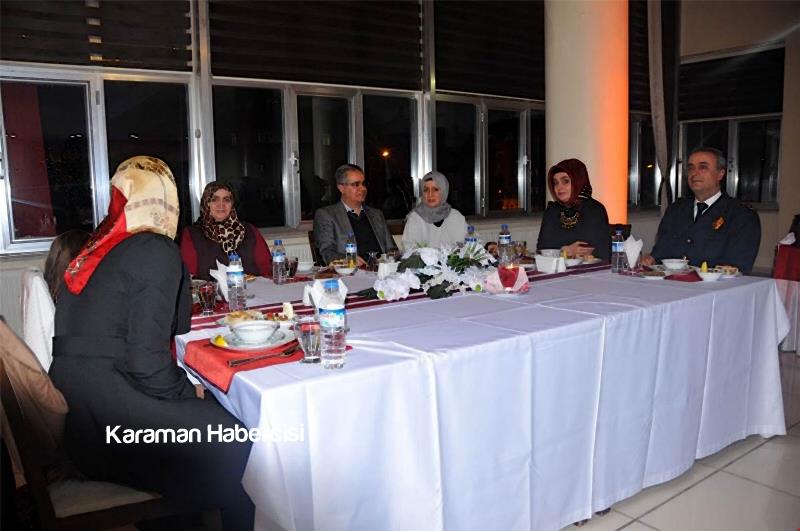 Vali Tapsız Karaman'da Polis ve Şehit Aileleri ile Bir Araya Geldi 4