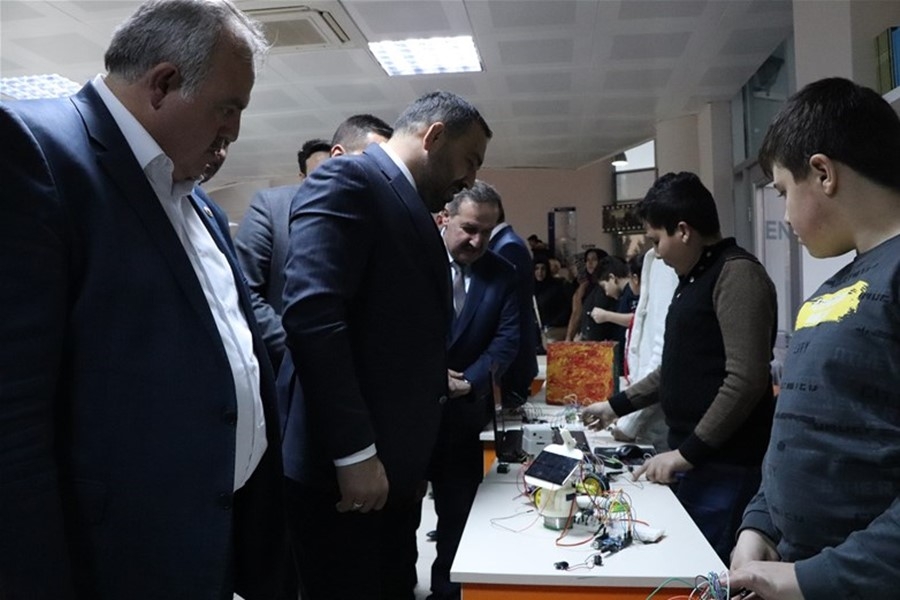 Gençlik ve Spor Bakan Yardımcısı ile Kredi ve Yurtlar Kurumu Genel Müdür 11