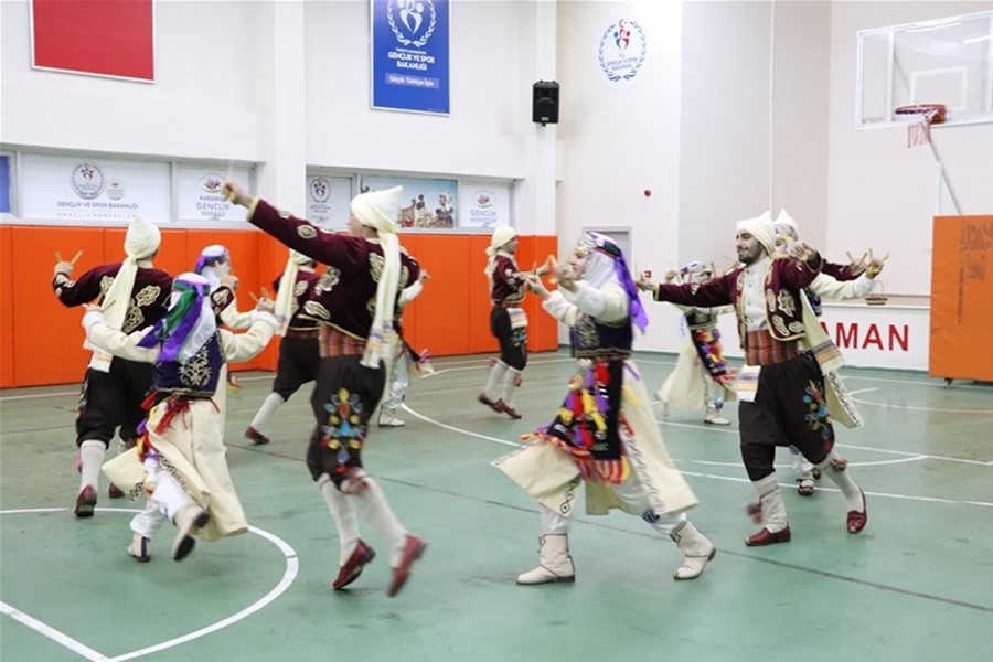 Gençlik ve Spor Bakan Yardımcısı ile Kredi ve Yurtlar Kurumu Genel Müdür 17