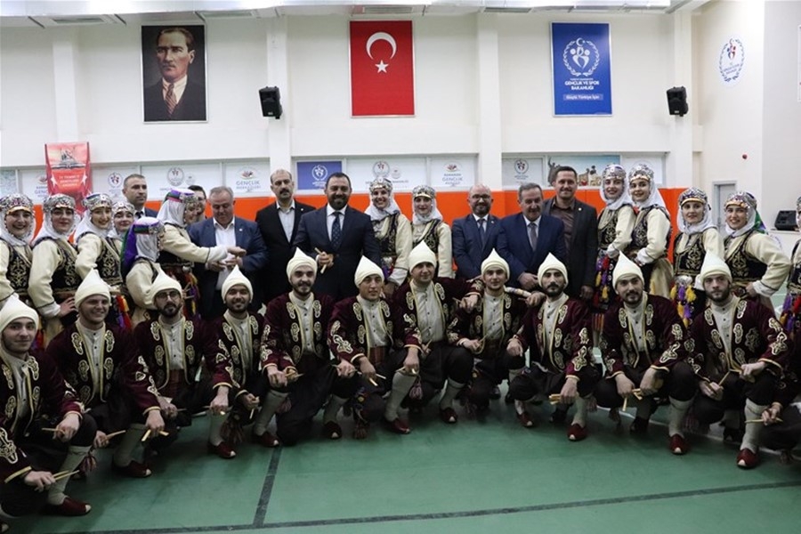 Gençlik ve Spor Bakan Yardımcısı ile Kredi ve Yurtlar Kurumu Genel Müdür 20