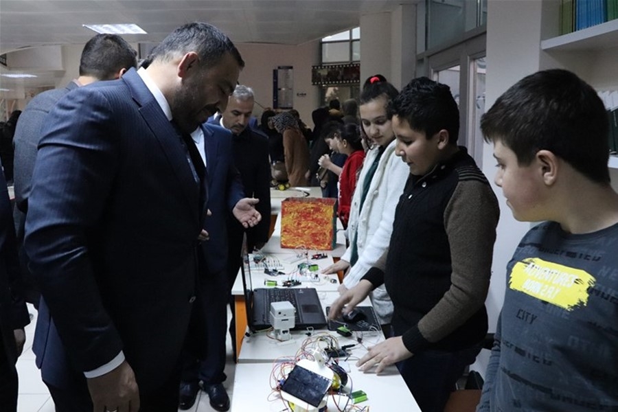 Gençlik ve Spor Bakan Yardımcısı ile Kredi ve Yurtlar Kurumu Genel Müdür 4