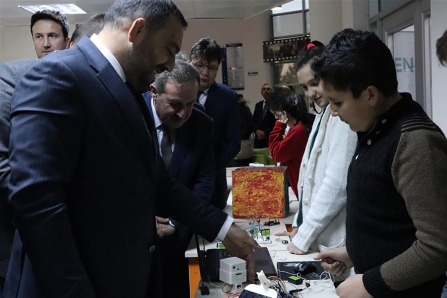 Gençlik ve Spor Bakan Yardımcısı ile Kredi ve Yurtlar Kurumu Genel Müdür 5