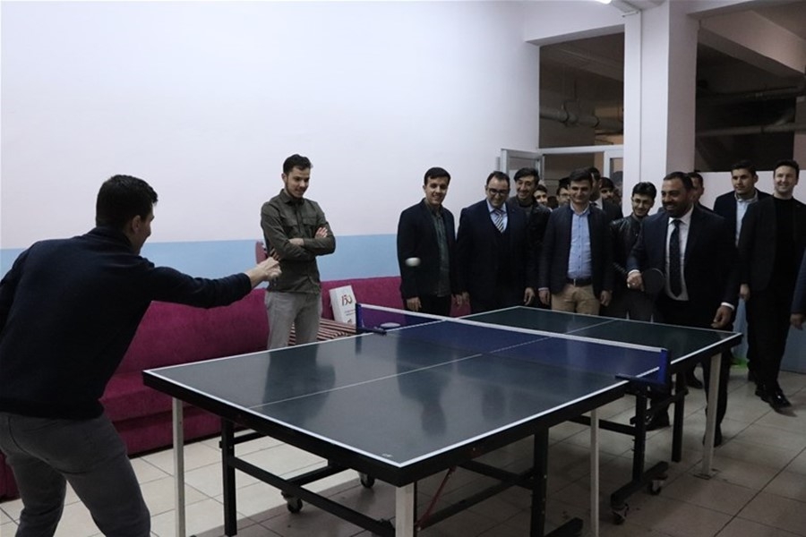 Gençlik ve Spor Bakan Yardımcısı ile Kredi ve Yurtlar Kurumu Genel Müdür 75