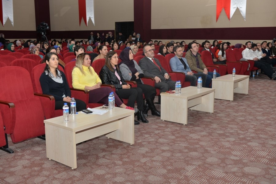 KMÜ Öğrencileri Mehmet Akif Ersoy'u Andı 3