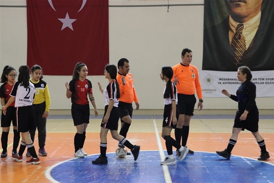 Karaman Okullar Arası Futsal Müsabakaları Sona Erdi 10