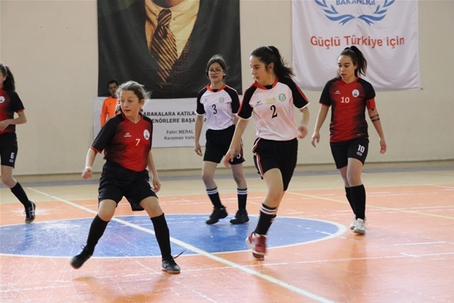 Karaman Okullar Arası Futsal Müsabakaları Sona Erdi 13