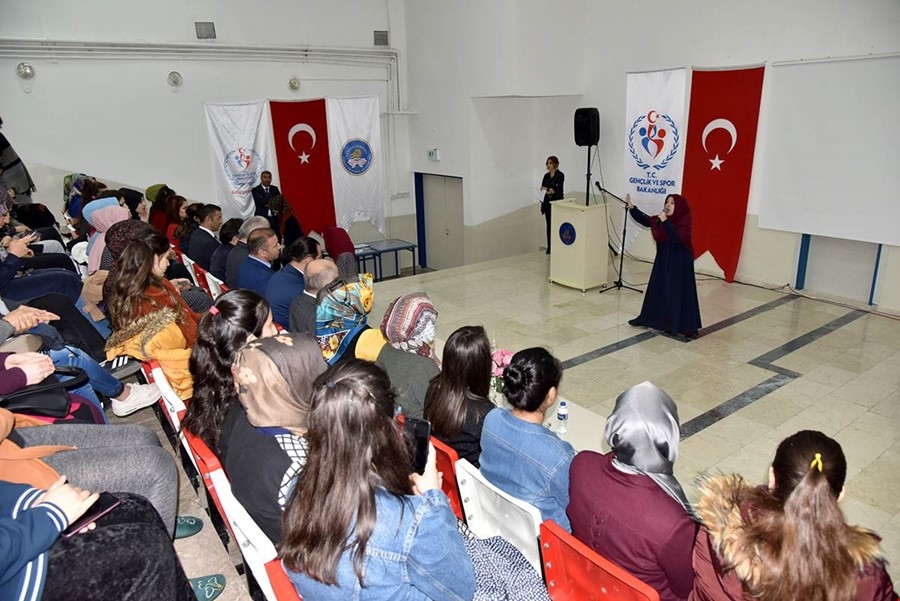 Karaman'da Yurtlar Arası "İstiklal Marşı'nı Güzel Okuma" Yarışması 4