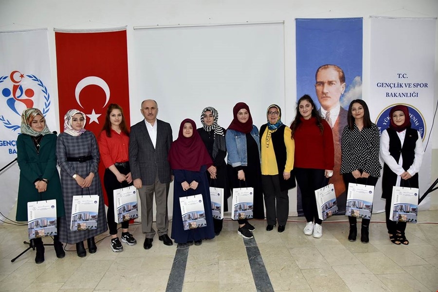 Karaman'da Yurtlar Arası "İstiklal Marşı'nı Güzel Okuma" Yarışması 5