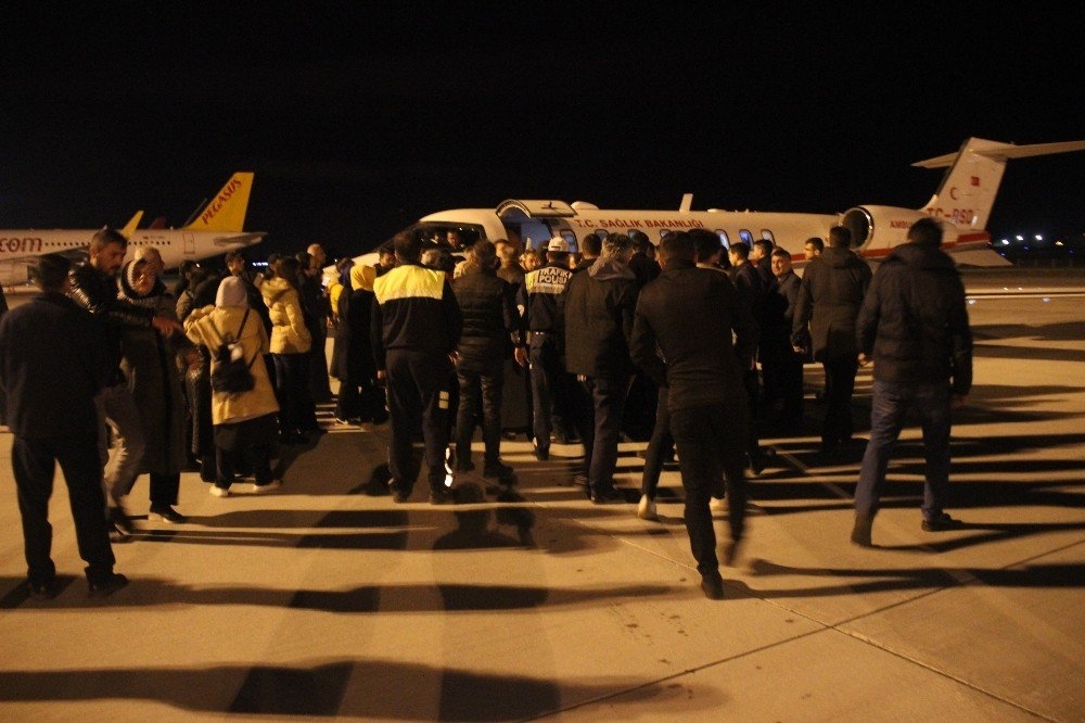 Polonya’da Öldürülen Furkan’ın Cenazesi Konya’ya Getirildi 3