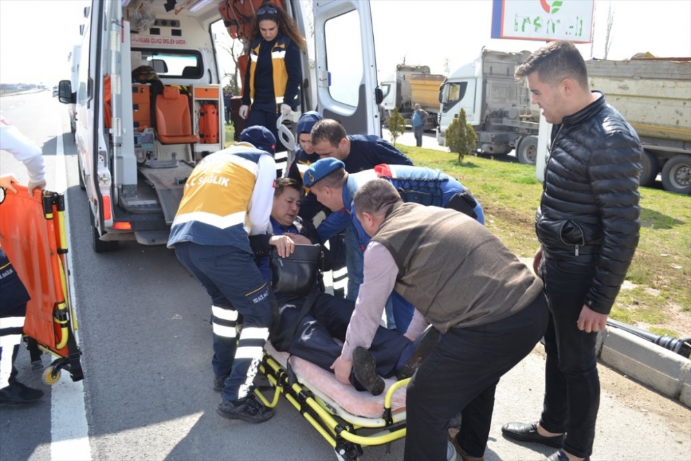 Aksaray'da Trafik Kazası: 2 Yaralı 2