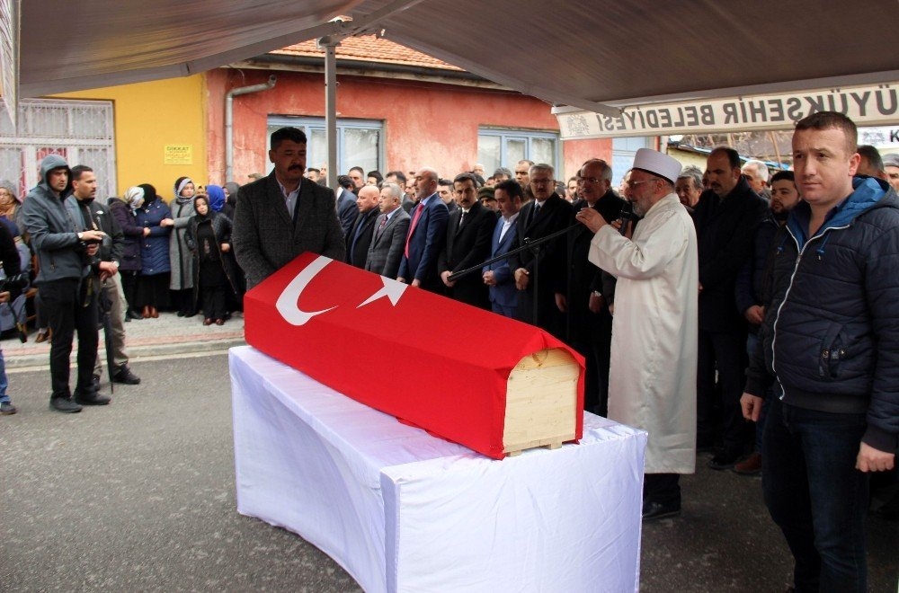 Polonya’da Öldürülen Furkan, Konya’da Son Yolculuğuna Uğurlandı 10