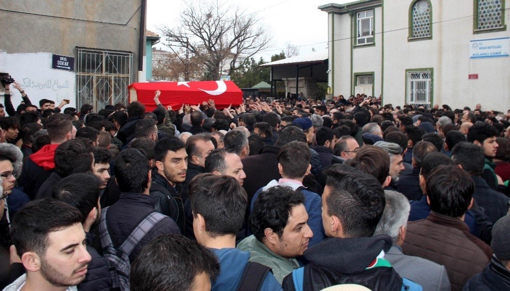 Polonya’da Öldürülen Furkan, Konya’da Son Yolculuğuna Uğurlandı 14