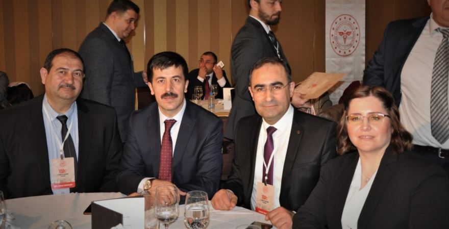 Karaman'ı Temsil Eden Başarılı Doktorlar Belgelerini Aldı 1