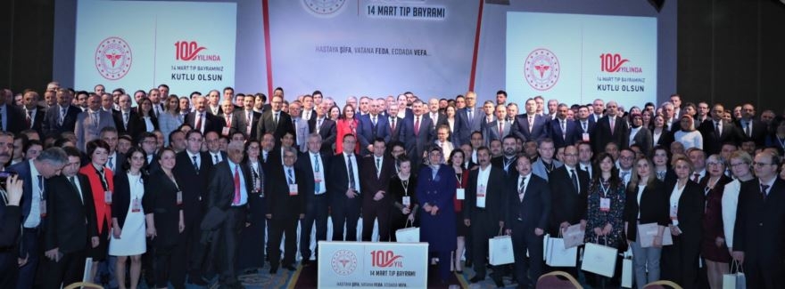 Karaman'ı Temsil Eden Başarılı Doktorlar Belgelerini Aldı 5